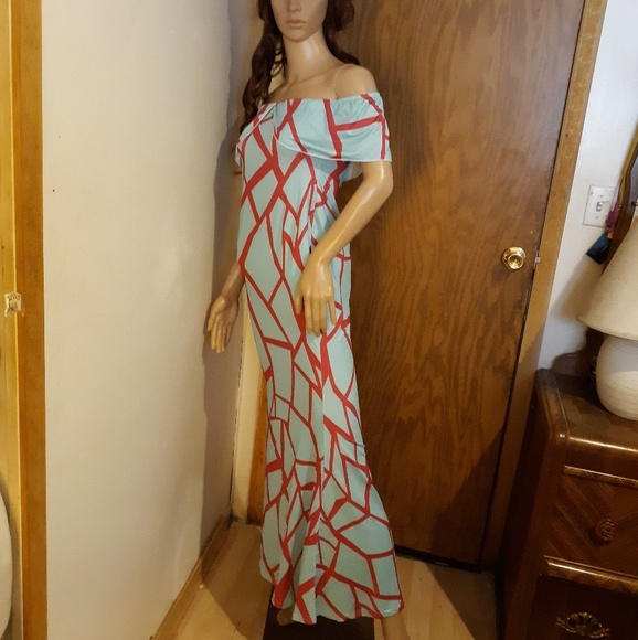 Womens Off Shoulder Full Length Bodycon Dress Sz M - Picture 5 of 7